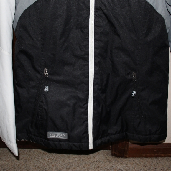 Ski Jacket - Picture 7 of 7